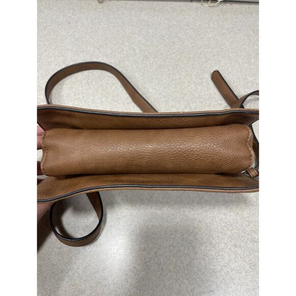 Gussaci Pebbled Faux Leather Crossbody Handbag. Brown With Gold Hardware - Picture 11 of 11